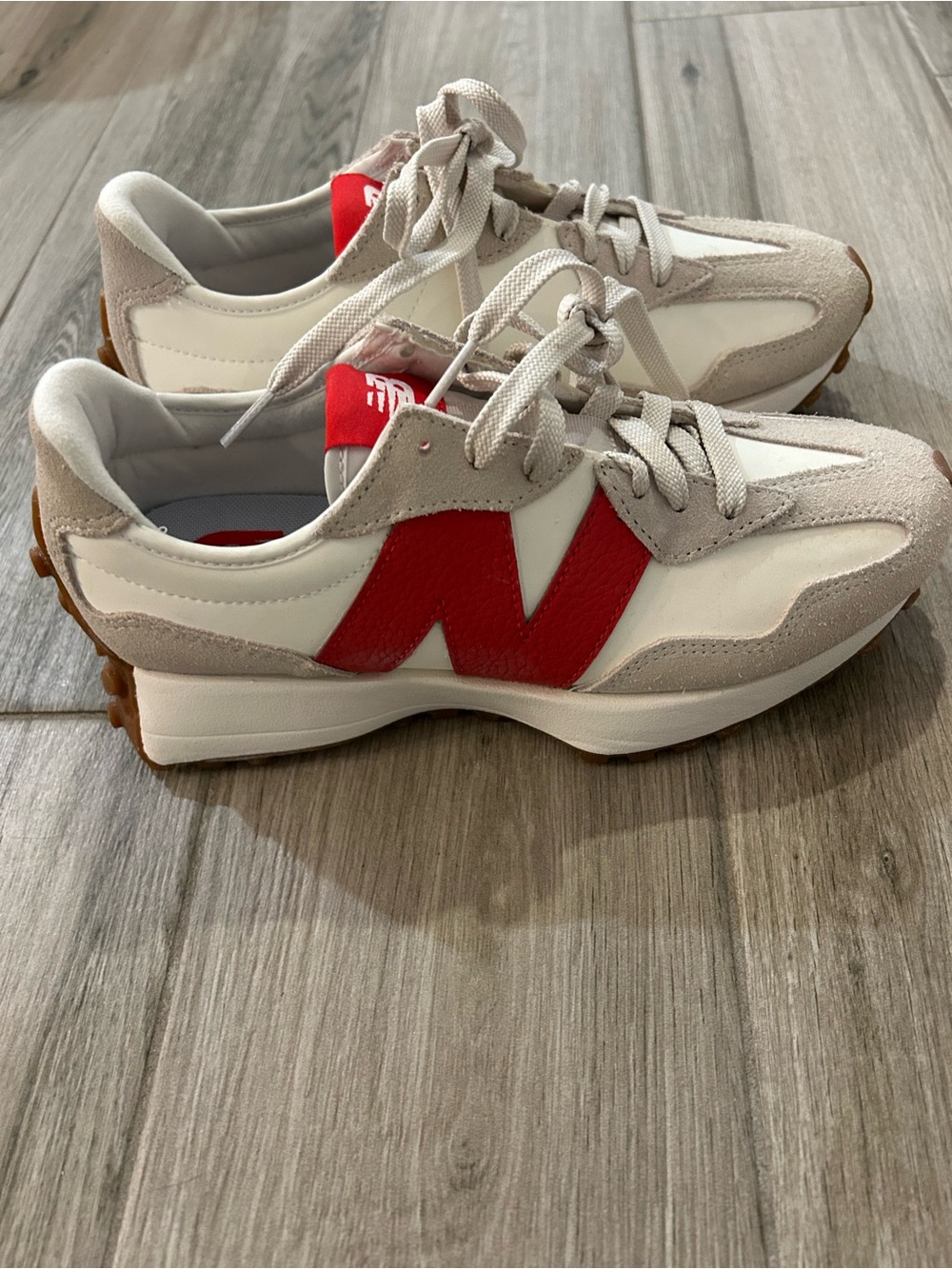 NWOT New Balance 327 - Picture 3 of 7
